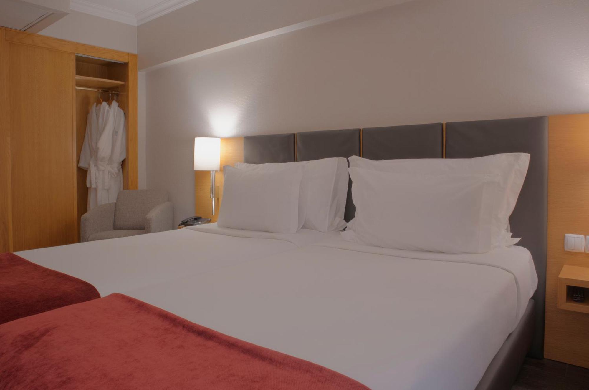 ซานาเรโน Hotel ลิสบอน ห้อง รูปภาพ